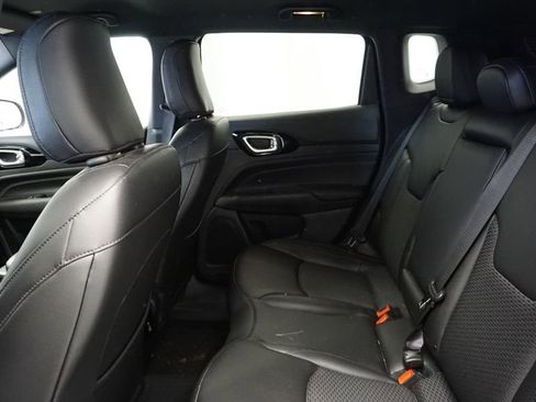 Certified 2022 Jeep Compass Altitude w/ Convenience Group image 25