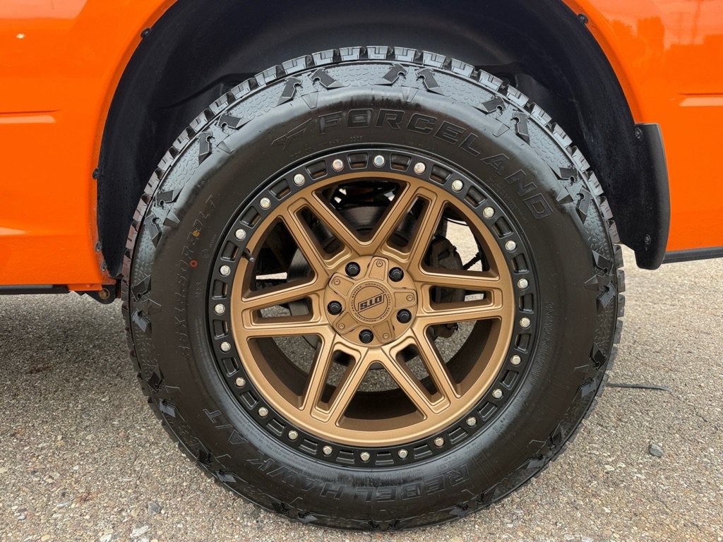 Used 2019 RAM 1500 Express w/ Ignition Orange Sport Package AWD/4WD image 39