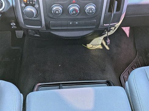 Used 2015 RAM 1500 Express image 18