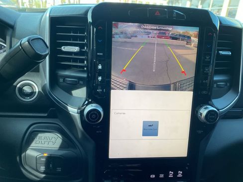 Used 2025 RAM 2500 Big Horn image 17