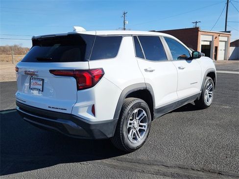 Used 2025 GMC Terrain Elevation image 3