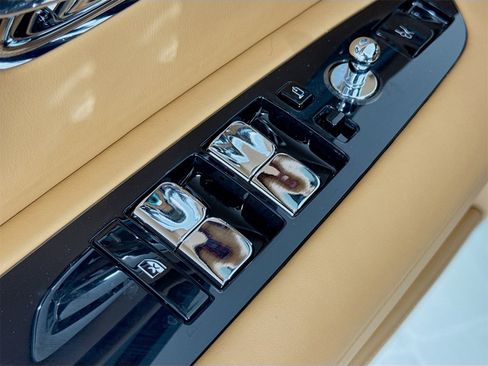 Certified 2024 Rolls-Royce Ghost Black Badge image 16