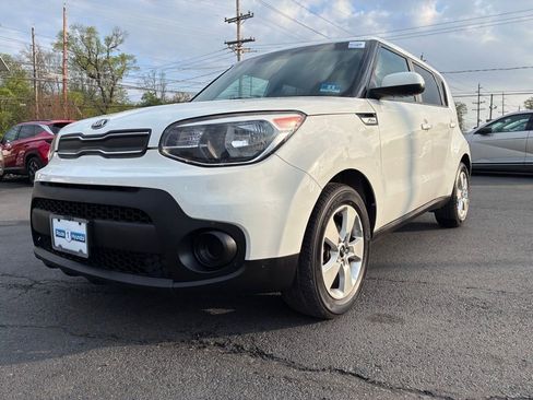 Used 2019 Kia Soul FWD image 3
