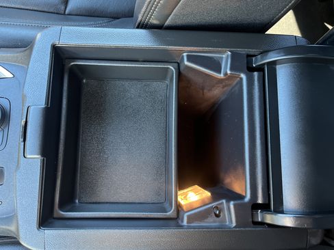 Used 2022 Chevrolet Traverse High Country w/ LPO, Floor Liner Package image 38