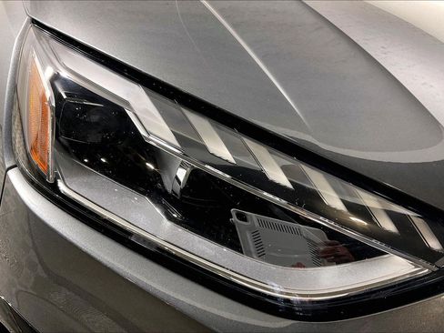 Used 2023 Audi S4 Premium Plus w/ Premium Plus Package image 31