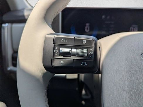 New 2026 Hyundai Santa Fe SE FWD image 13