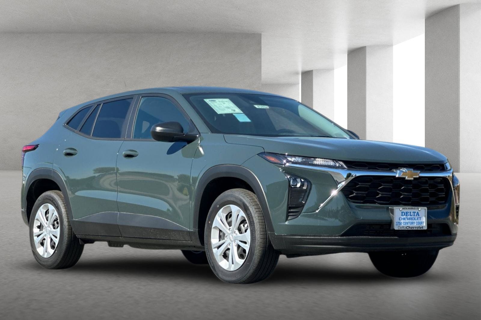New 2026 Chevrolet Trax LS w/ Driver Confidence Package FWD image 2