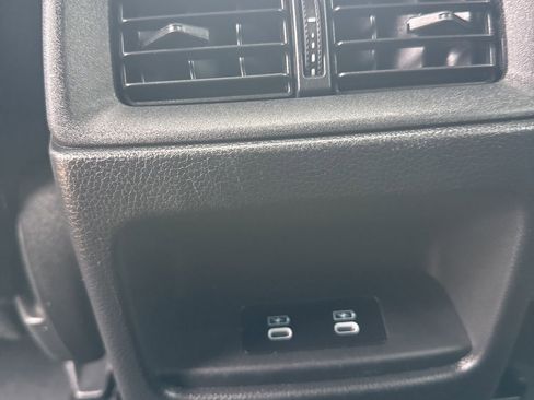 Used 2024 Honda CR-V Sport Touring image 12