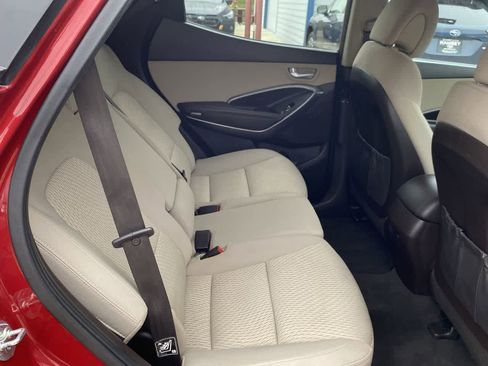 Used 2017 Hyundai Santa Fe Sport image 19