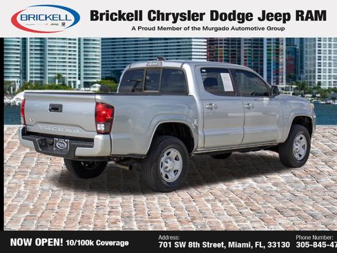 Used 2022 Toyota Tacoma SR w/ SR Convenience Package image 5