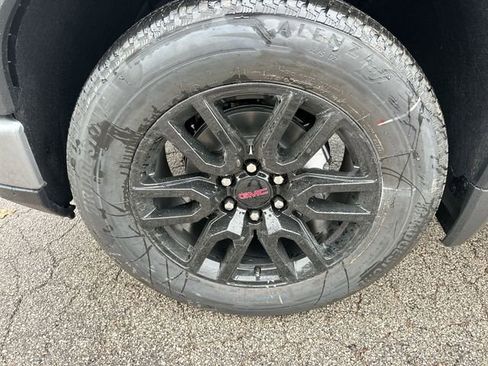 New 2026 GMC Sierra 1500 Elevation AWD/4WD image 10