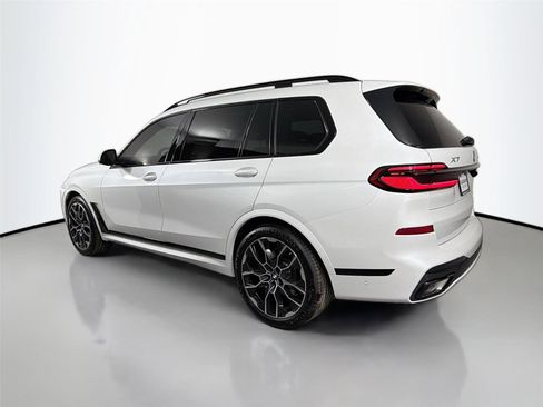 New 2027 BMW X7 xDrive40i w/ M Sport Package AWD/4WD image 8