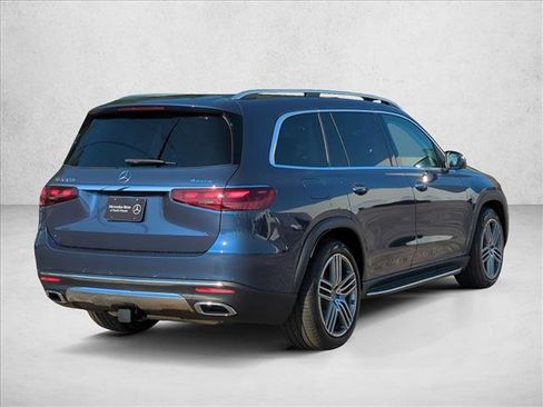 New 2026 Mercedes-Benz GLS 450 4MATIC image 2