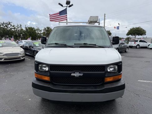 Used 2006 Chevrolet Express 2500 image 11