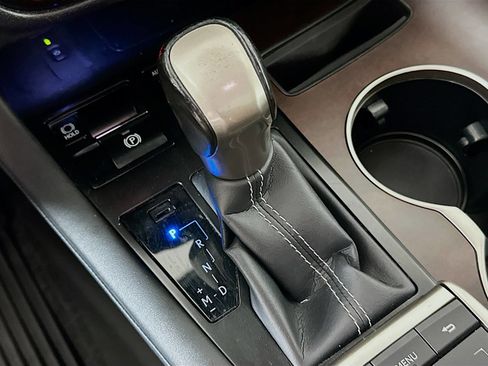 Used 2022 Lexus RX 350 FWD w/ Premium Package image 25