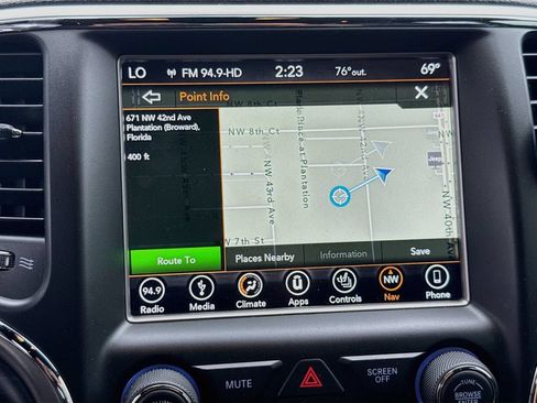 Used 2018 Jeep Grand Cherokee Altitude RWD image 14