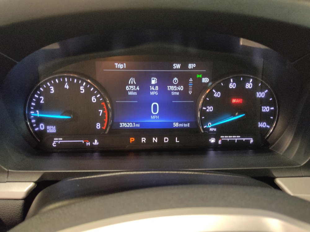 Used 2022 Ford Explorer XLT w/ Equipment Group 202A RWD image 23