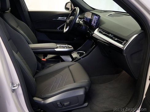 Certified 2026 BMW X1 xDrive28i AWD/4WD image 36
