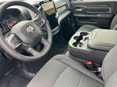 New 2026 RAM 3500 Big Horn AWD/4WD image 6