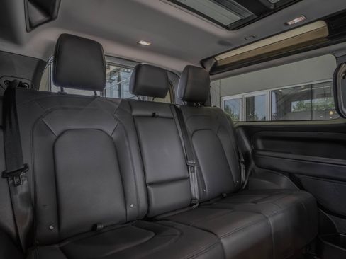 Used 2025 Land Rover Defender 90 S AWD/4WD image 25