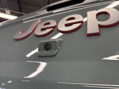 New 2025 Jeep Gladiator Rubicon image 6