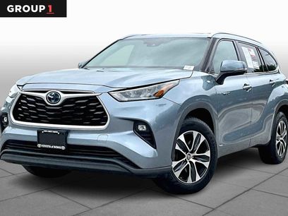 Used 2020 Toyota Highlander XLE