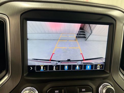 Used 2021 GMC Sierra 2500 Denali w/ Denali Ultimate Package AWD/4WD image 16