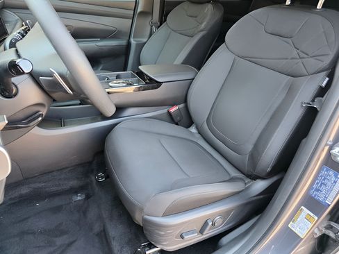 Certified 2025 Hyundai Tucson Blue AWD/4WD image 19