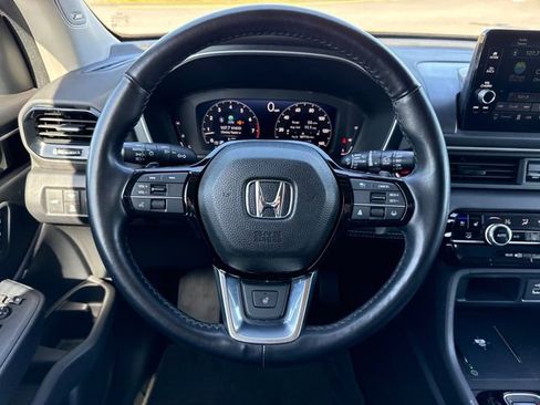 Used 2023 Honda Pilot Elite image 19