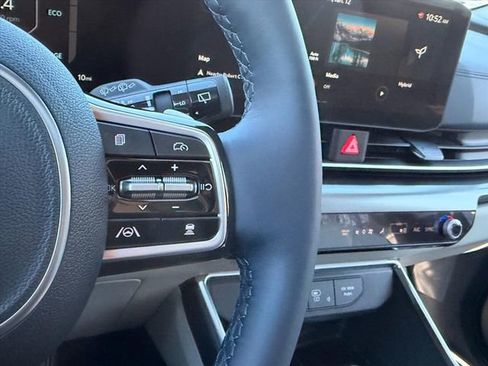 New 2026 Kia Carnival SX Prestige FWD image 18