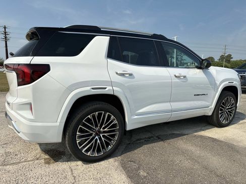 New 2026 GMC Terrain Denali w/ LPO, Black Badging Package AWD/4WD image 3