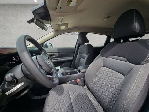 New 2026 Nissan Kicks SV AWD/4WD image 19