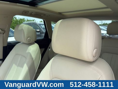 Used 2019 Audi Q5 2.0T Premium Plus w/ Premium Plus Package AWD/4WD image 13
