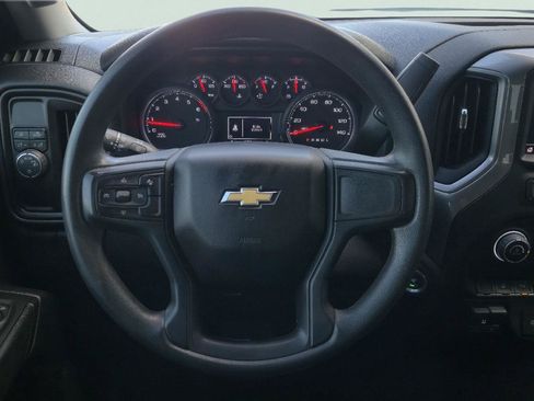Used 2024 Chevrolet Silverado 2500 Custom w/ Custom Value Package RWD image 13