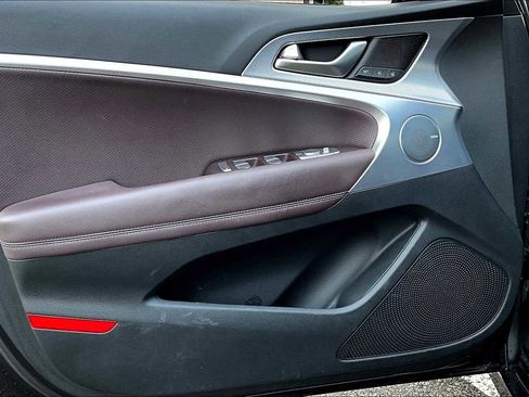 Used 2022 Genesis G70 2.0T w/ Prestige Package image 21