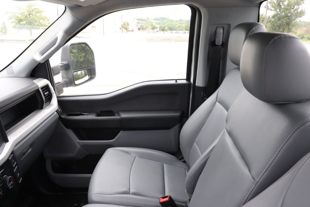 Used 2023 Ford F250 XL w/ XL Driver Assist Package RWD image 14