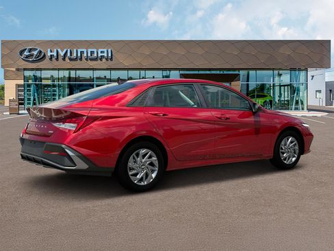 New 2025 Hyundai Elantra Blue image 8