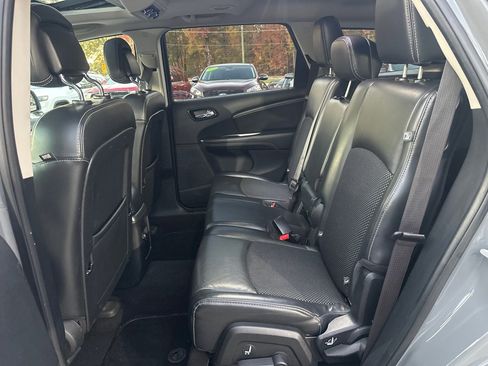 Used 2020 Dodge Journey Crossroad image 14