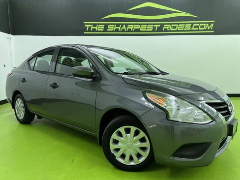Used 2017 Nissan Versa S Plus FWD image 1