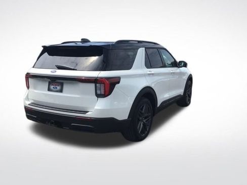 New 2025 Ford Explorer ST-Line w/ Premium Package image 5