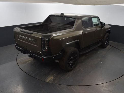 New 2025 GMC Hummer EV 2X image 36