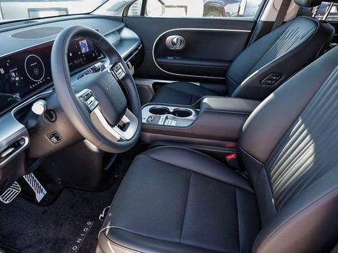 New 2026 Hyundai Ioniq 9 Calligraphy w/ Tow & Go Package image 23