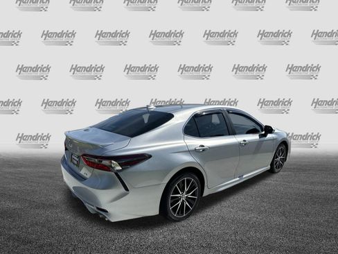 Certified 2023 Toyota Camry SE w/ Convenience Package image 10