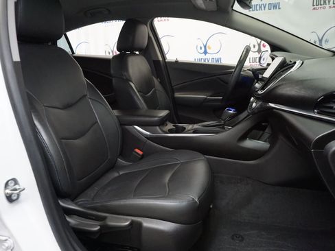 Used 2017 Chevrolet Volt Premier image 12