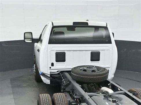 New 2026 RAM 3500 Tradesman w/ Chrome Appearance Group image 27