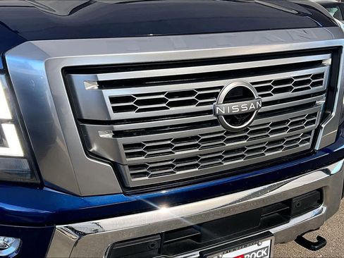 Used 2023 Nissan Titan Platinum Reserve w/ Moonroof Package image 28