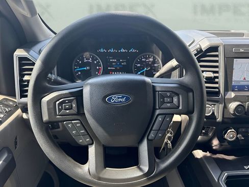 Used 2021 Ford F250 XLT w/ XLT Premium Package AWD/4WD image 13