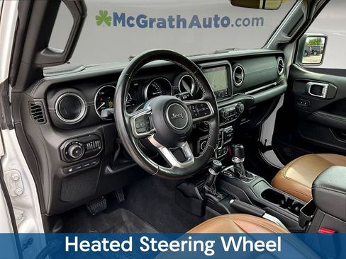 Used 2022 Jeep Wrangler Unlimited Sahara w/ Dual Top Group AWD/4WD image 21