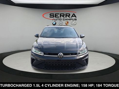 Used 2025 Volkswagen Jetta Sport FWD image 9