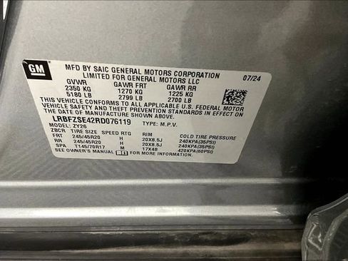 Used 2024 Buick Envision Avenir AWD/4WD image 41